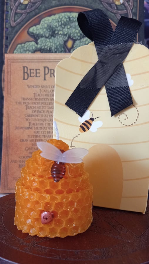 Mini Bee Magick Candle